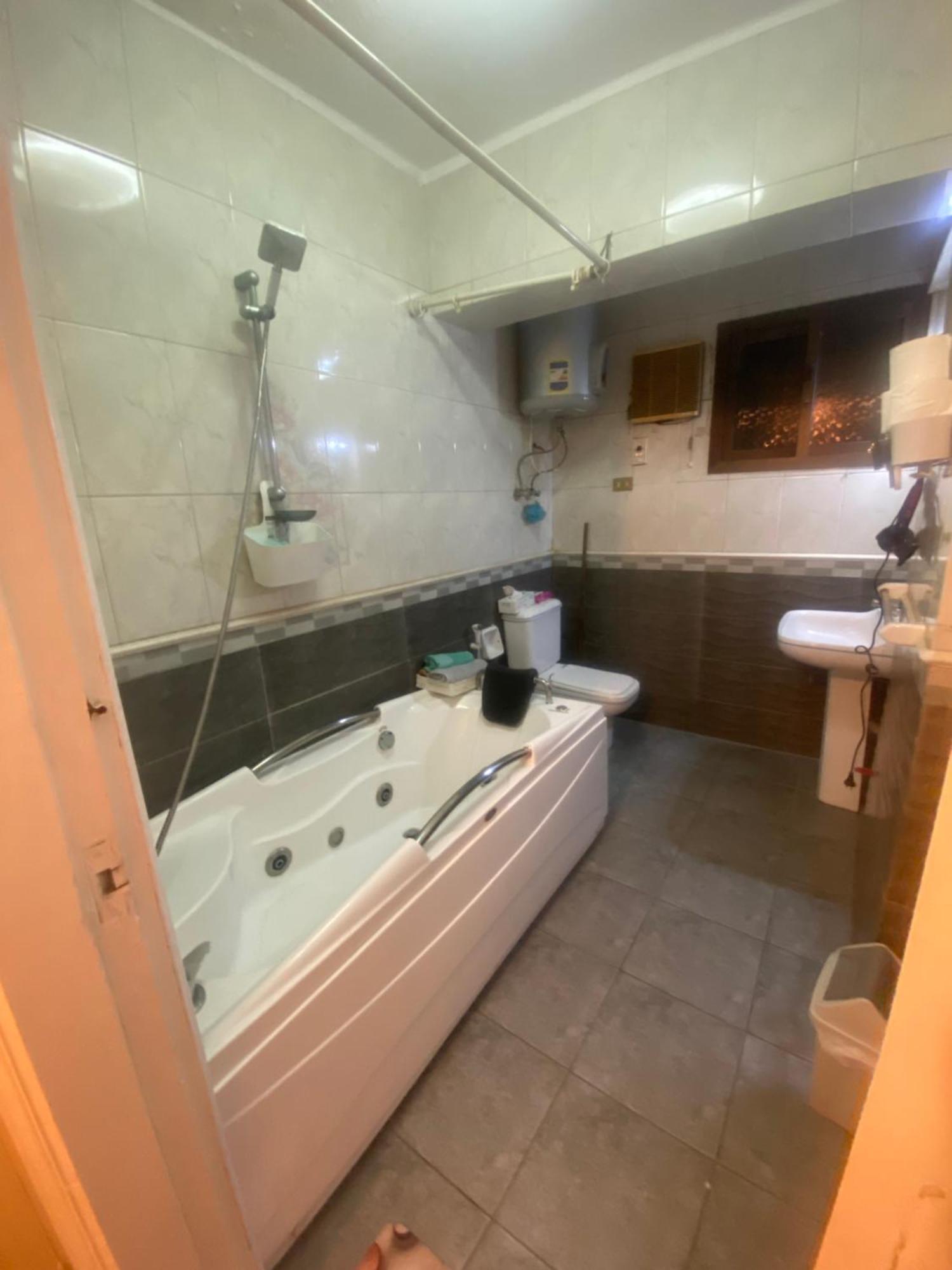 Ferienwohnung Nile View Dokki Kairo Exterior foto